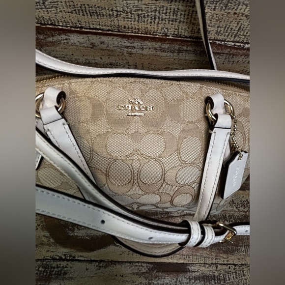 Coach Mini Kelsey Crossbody/Satchel - Picture 4 of 13